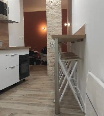 Ferienwohnung Bastia F1 Type Loft Plein Centre, Calme, Clim, Refait A Neuf Et A 200M Du Port Exterior foto
