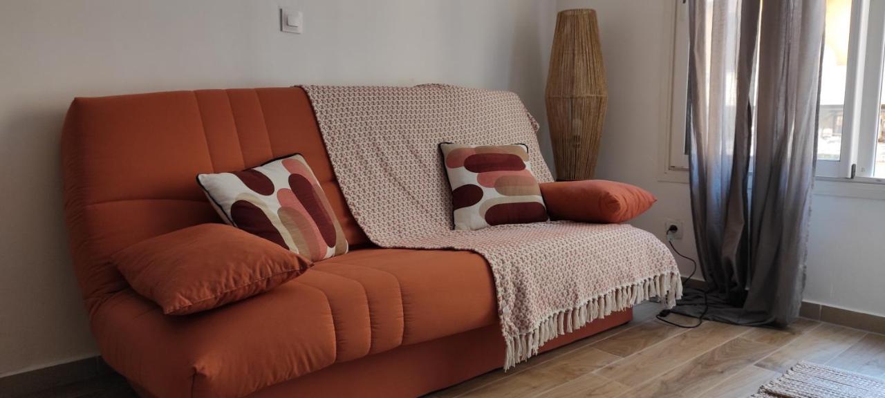 Bastia F1 Type Loft Plein Centre, Calme, Clim, Refait A Neuf Et A 200m Du Port Apartment *