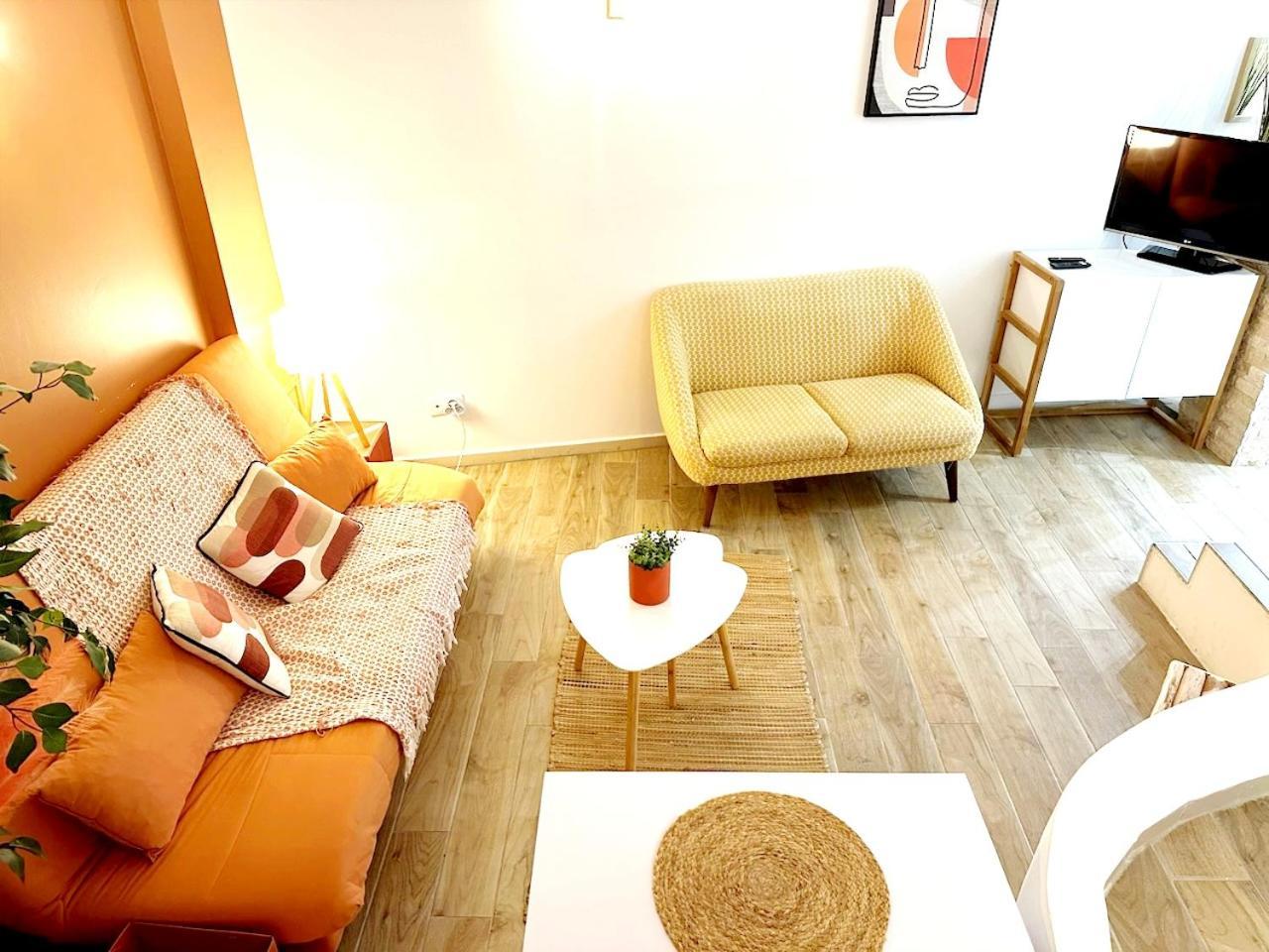 Apartment Bastia F1 Type Loft Plein Centre, Calme, Clim, Refait A Neuf Et A 200m Du Port Bastia (Corsica)